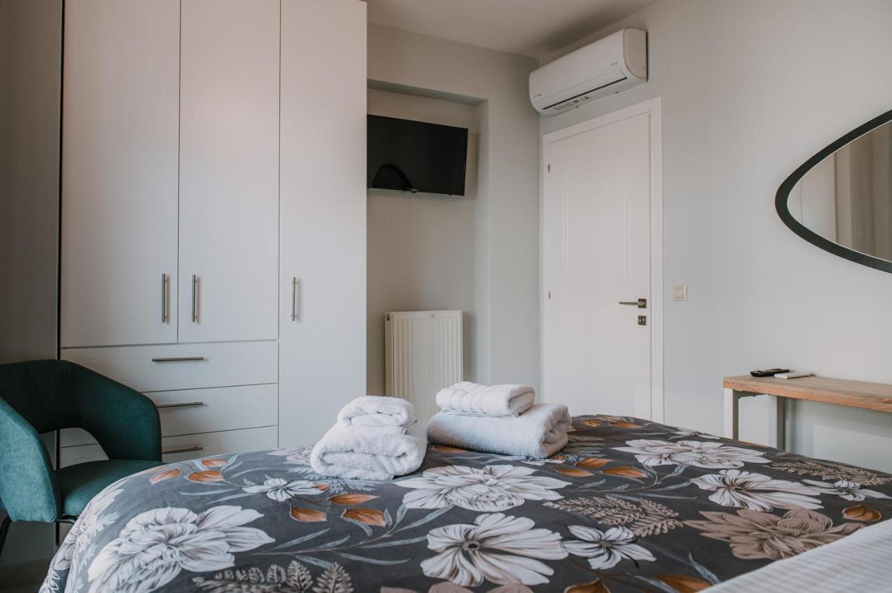 Pleasure Ii Apartment *